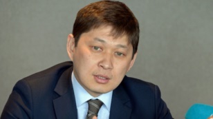 sapar isakov 1